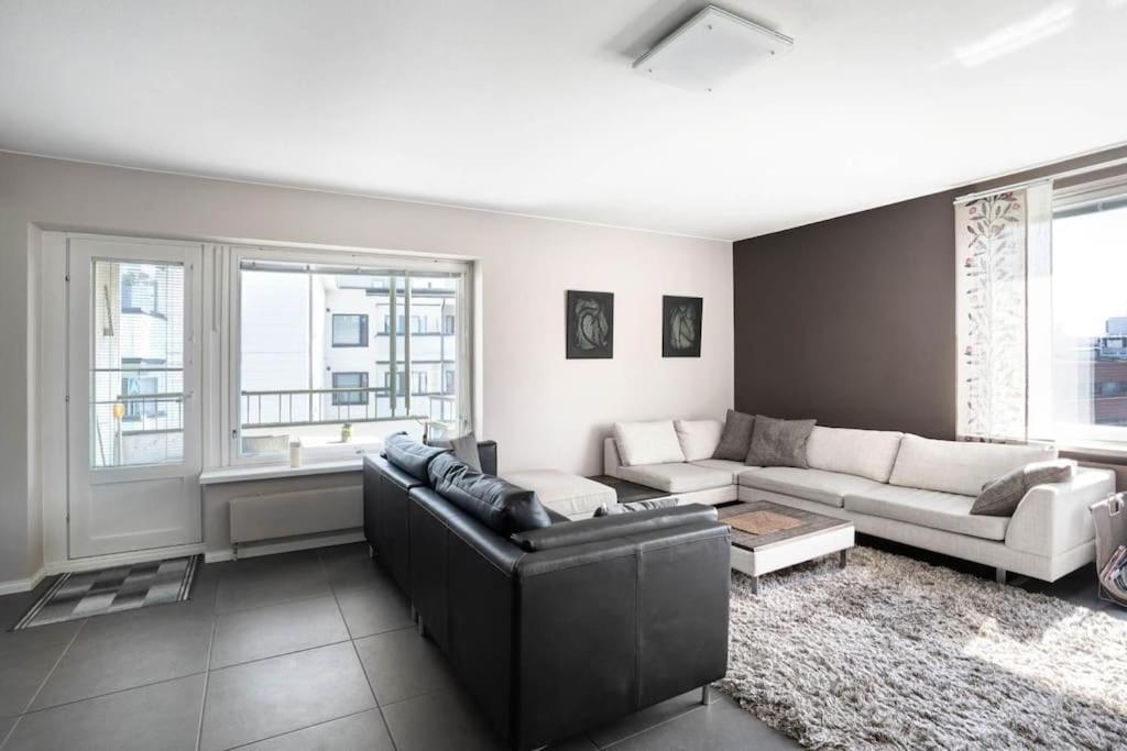 Majestic Penthouse With Sauna & High-Speed Wi-Fi And Parking Rovaniemi Buitenkant foto